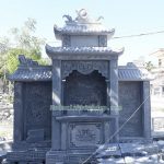 Mẫu lăng thờ chung bằng đá RLT-26