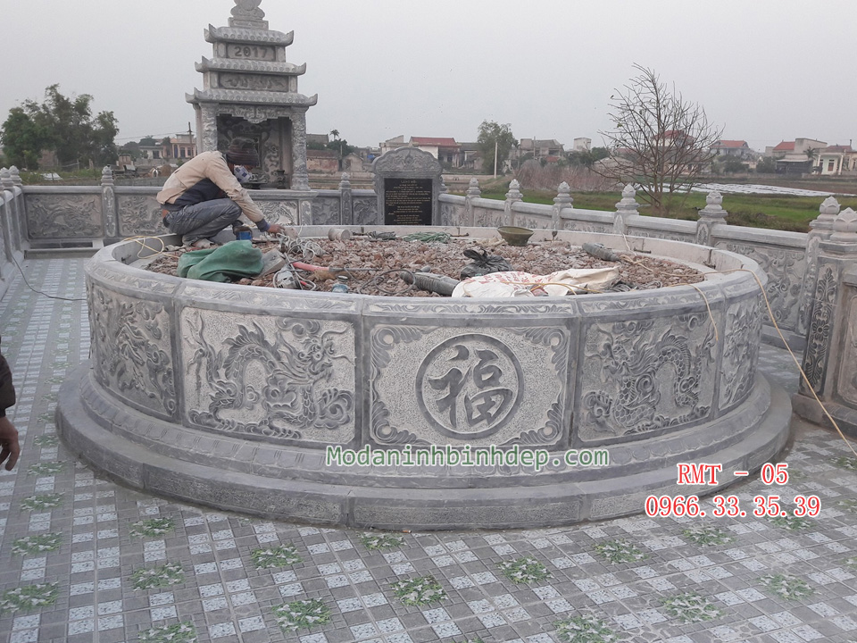 Mẫu mộ đá tròn