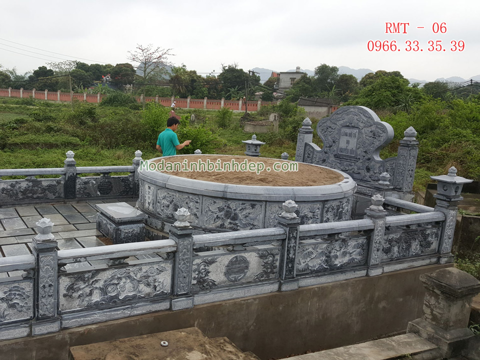 Mẫu mộ đá tròn