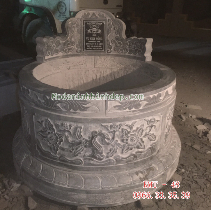 Mẫu mộ tròn bằng đá xanh khối