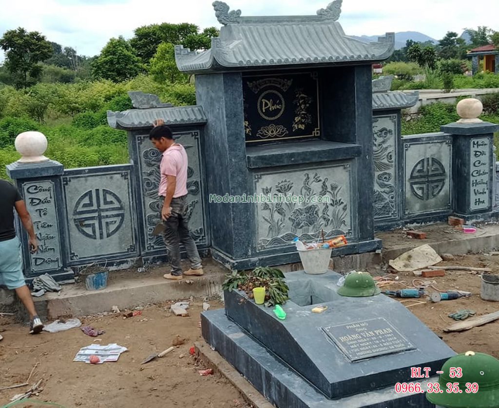 Mẫu lăng thờ đá xanh